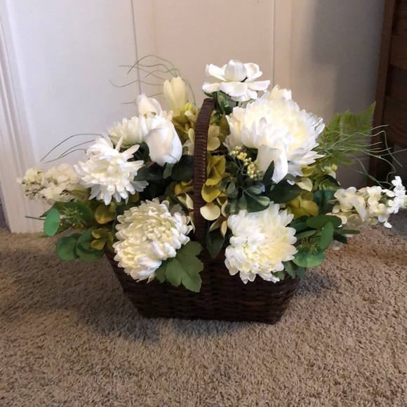 Silk flower arrangement